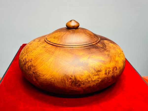 Chum Phú Quý Gỗ Nu Ngọc Am