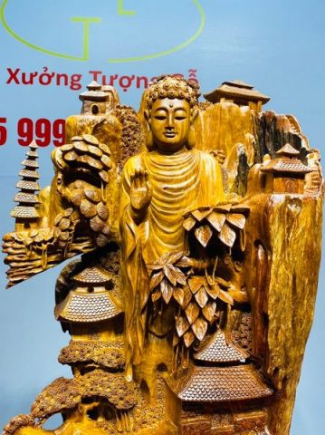 Thành Tâm Bái Phật Gỗ Hương
