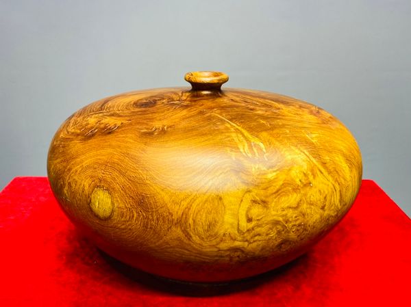 Chum Phú Quý Gỗ Hương
