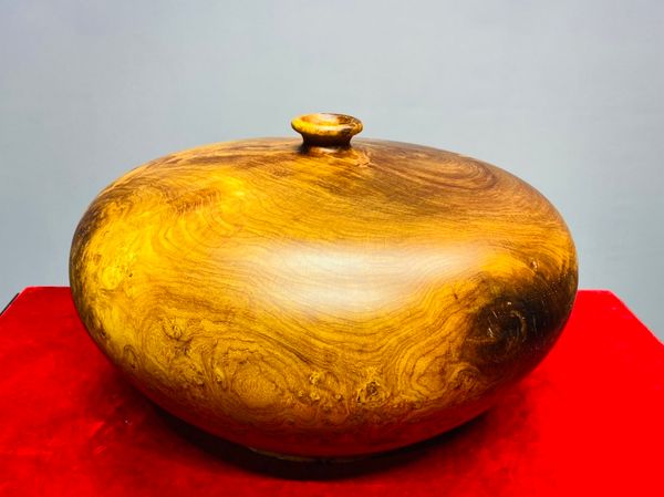 Chum Phú Quý Gỗ Hương