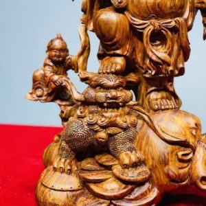 Di Lạc Nhị Tiểu Vác Cành Đào Đứng Bao Tiền Gỗ Sưa