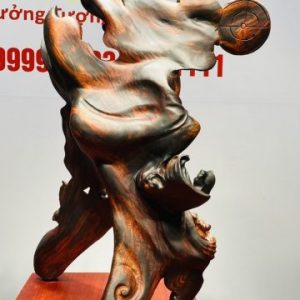 Đạt Ma Múa Võ Gỗ Trắc