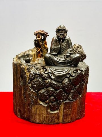 Đạt Ma Sư Tổ Ngồi Thiền Gỗ Trắc