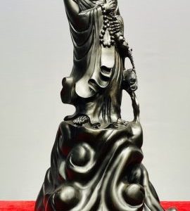 Đạt Ma Gỗ Mun Sừng