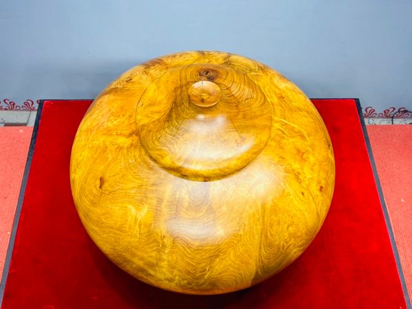 Chum Phú Quý Gỗ Nu Hương