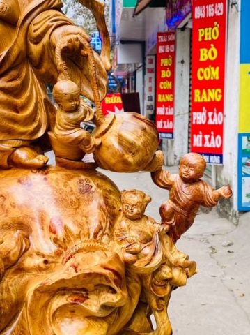 Di Lạc Ngũ Tiểu Đứng Bao Tiền Gỗ Nu Hương