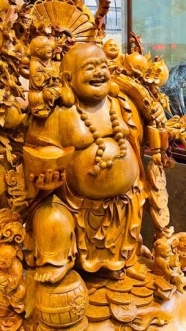 Di Lạc Vác Cành Đào Ngũ Phúc Đứng Bao Tiền Gỗ Nu Hương