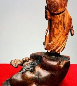 Đạt Ma Hồi Tây Thiên Gỗ Trắc
