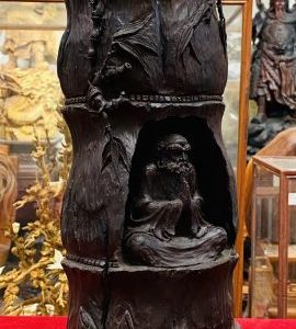Đạt Ma Ngồi Thiền Khúc Tre Gỗ Trắc