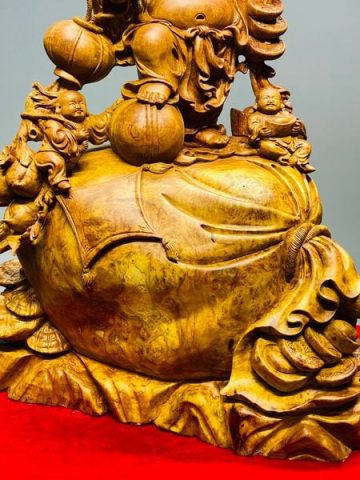 Di Lạc Tam Tiểu Vác Cành Đào Đứng Bao Tiền Gỗ Nu Hương