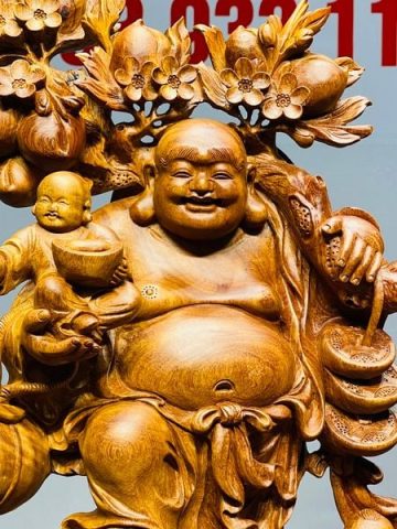 Di Lạc Tam Tiểu Vác Cành Đào Đứng Bao Tiền Gỗ Nu Hương