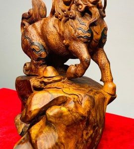 Kỳ Lân Gỗ Sưa