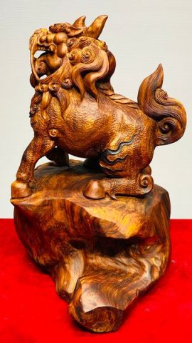 Kỳ Lân Gỗ Sưa