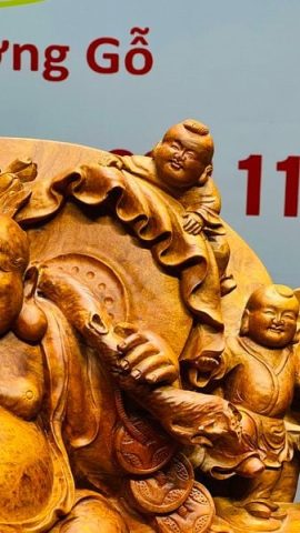 Di Lạc Tam Tiểu Vác Cành Đào Ngồi Bao Tiền Gỗ Nu Hương Ôm Đá