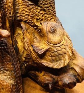 Cá Chép Hoá Rồng Gỗ Sưa