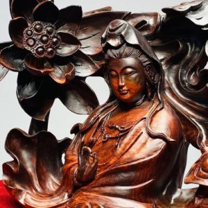 Nhất Tâm Bái Phật Gỗ Trắc