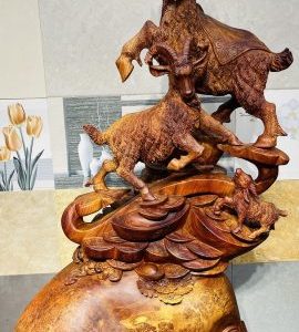 Tam Dương Đứng Bao Tiền Gỗ Nu Hương