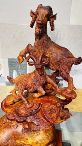 Tam Dương Đứng Bao Tiền Gỗ Nu Hương