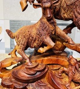 Tam Dương Đứng Bao Tiền Gỗ Nu Hương
