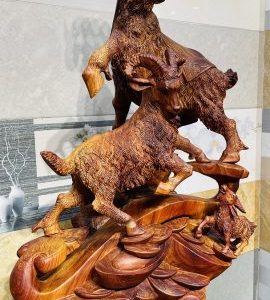 Tam Dương Đứng Bao Tiền Gỗ Nu Hương