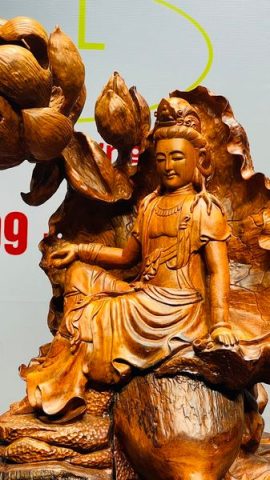 Nhất Tâm Bái Phật Gỗ Hương