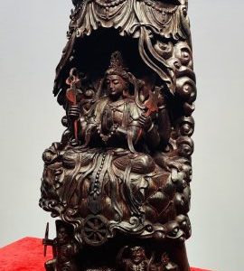 Phật Bà Quan Âm Gỗ Tử Đàn