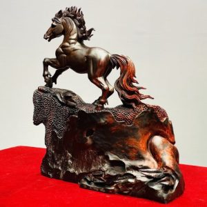 Nhất Mã Gỗ Trắc