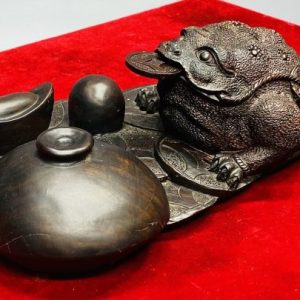 Cóc Thiềm Thừ Trấn Chum Tiền Gỗ Trắc