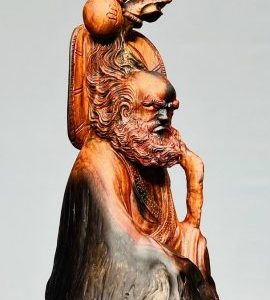 Đạt Ma Gỗ Trắc