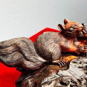 Cặp Nho Sóc Gỗ Nu Trắc