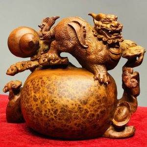 Tỳ Hưu Trấn Bao Tiền Gỗ Nu Hương