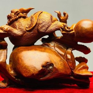 Tỳ Hưu Trấn Bao Tiền Gỗ Nu Hương