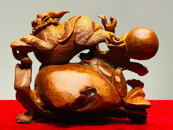Tỳ Hưu Trấn Bao Tiền Gỗ Nu Hương