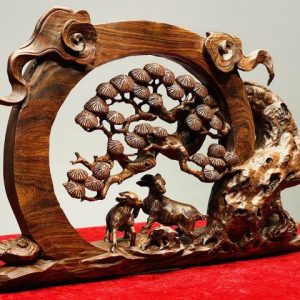 Tam Dương Đứng Tùng Gỗ Cẩm