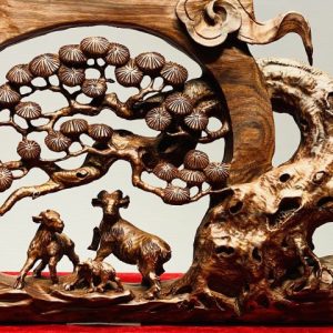 Tam Dương Đứng Tùng Gỗ Cẩm