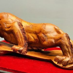 Mãnh Hổ Gỗ Hương