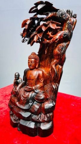Nhất Tâm Bái Phật Gỗ Trắc