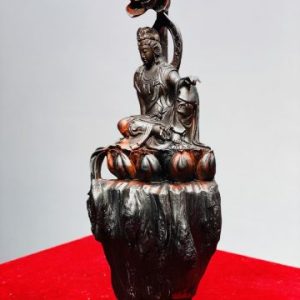 Phật Bà Quan Âm Toạ Đài Sen Gỗ Trắc