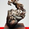 Nhất Mã Phi Thiên Gỗ Trắc