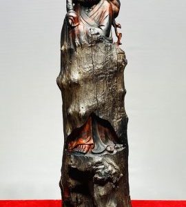 Đạt Ma Gỗ Nu Trắc