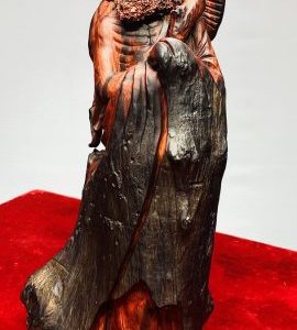 Đạt Ma Gỗ Trắc