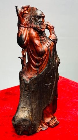 Đạt Ma Gỗ Trắc