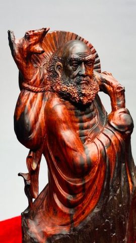 Đạt Ma Gỗ Trắc