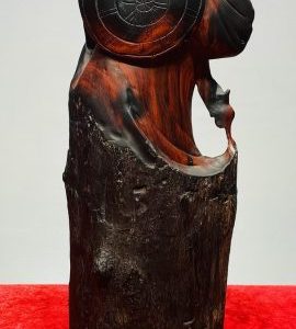 Đạt Ma Gỗ Trắc