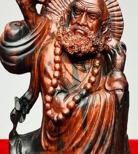 Đạt Ma Gỗ Trắc