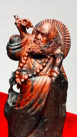 Đạt Ma Gỗ Trắc