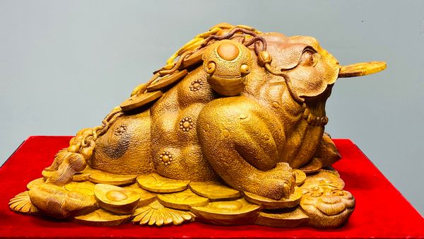 Thiềm Thừ Tài Lộc Gỗ Hương
