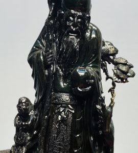 Ông Thọ Đứng Tùng Gỗ Mun Sừng