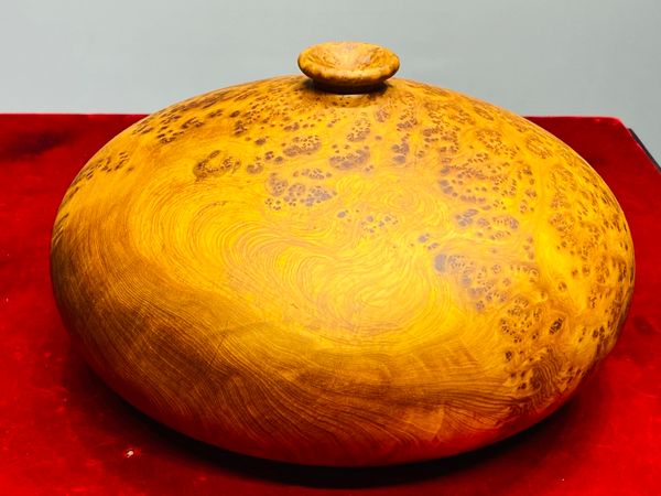 Chum Phú Quý Gỗ Nu Ngọc Am
