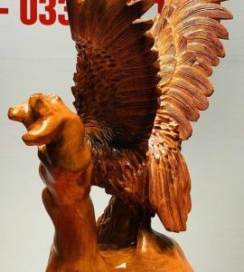 Đại Bàng Gỗ Hương